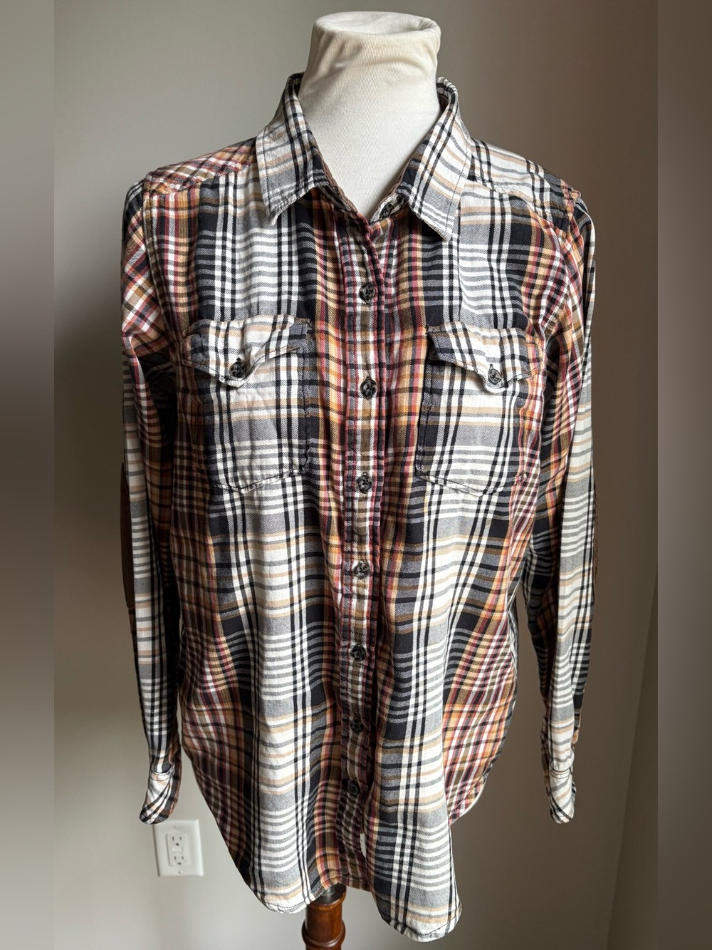 KAVU Plaid Elbow Patch 100% Cotton Button Down Shirt Size L